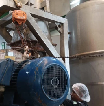 Pengerjaan Exhaust Fan PT Indesso Aroma